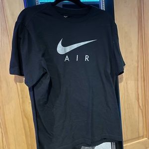 Nike t-shirt